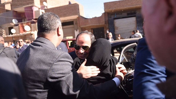سيدة موكب السيسي