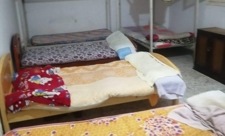 جانب من الحملة على مراكز الإدمان الخاصة