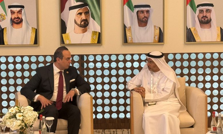 السبكي في مؤتمر دبي