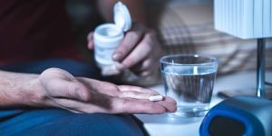 هيئة الدواء تحذر من تناول المنومات