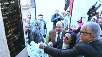 محافظ البحيرة تفتح عيادة التأمين الصحي