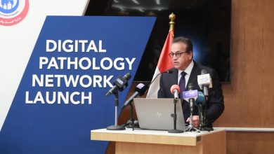 الدكتور خالد عبد الغفار وزير الصحة