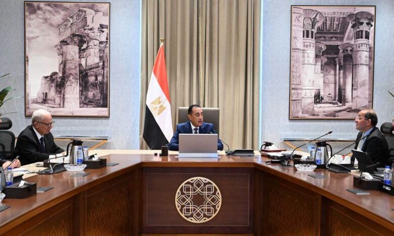 اجتماع رئيس الوزراء مع وزير المالية