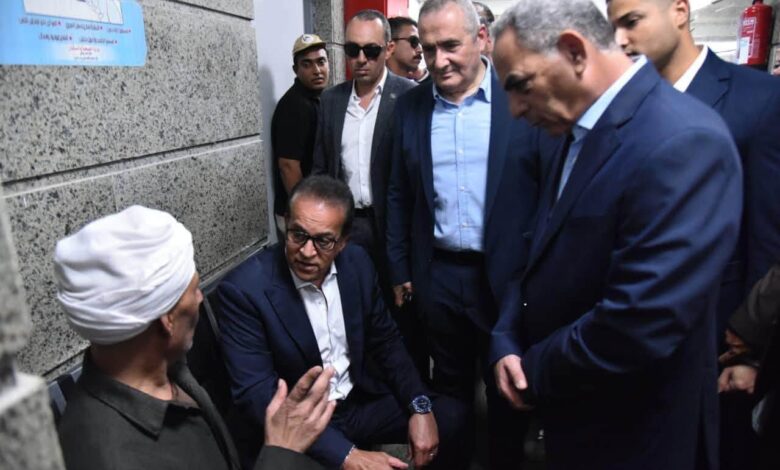 وزير الصحة يتفقد مشروع تطوير مستشفى أورام الإسماعيلية