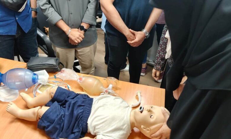 الصحة تدرب أطباء مراكز طب الأسنان