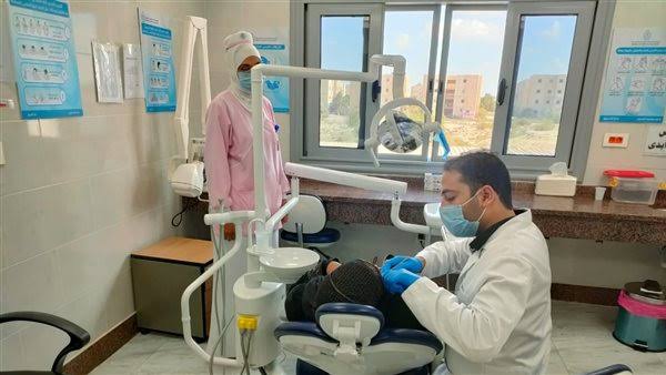 خريجي طب الأسنان والعلاج الطبيعي