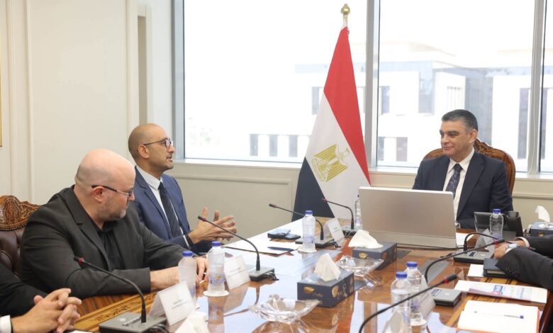 لقاء رئيس الهيئة مع شركة «فايزر» العالمية