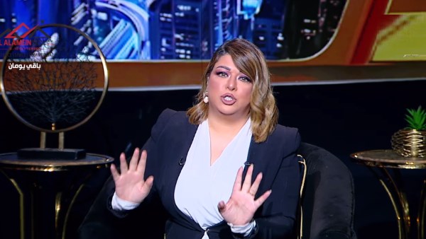 مشادة على الهواء بين علا شوشة ونقيبة صيادلة