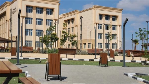 أزمة طلاب طب جامعة شرق بورسعيد