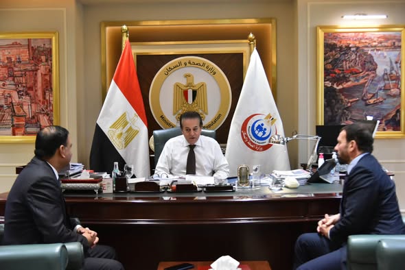 لقاء وزير الصحة مع رئيس مجموعة «ألاميدا»