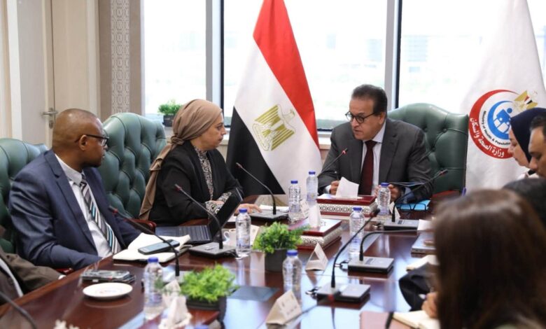 لقاء وزير الصحة مع وفد البنك الدولي