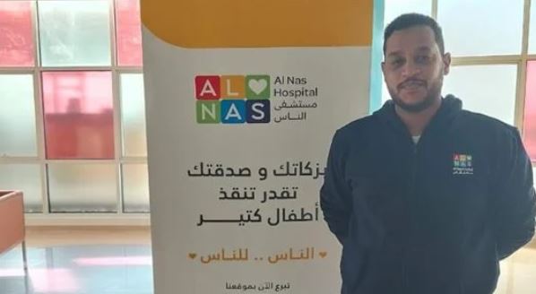 ممرض ينقذ طفلًا من الموت في أسوان