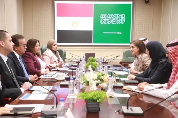 وزير الصحة يستقبل المدير الإقليمي لمنظمة الصحة العالمية